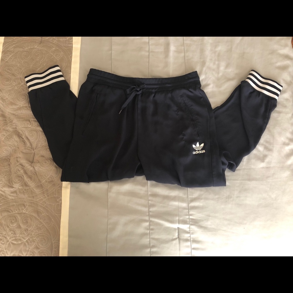 Navy&White adidas joggers